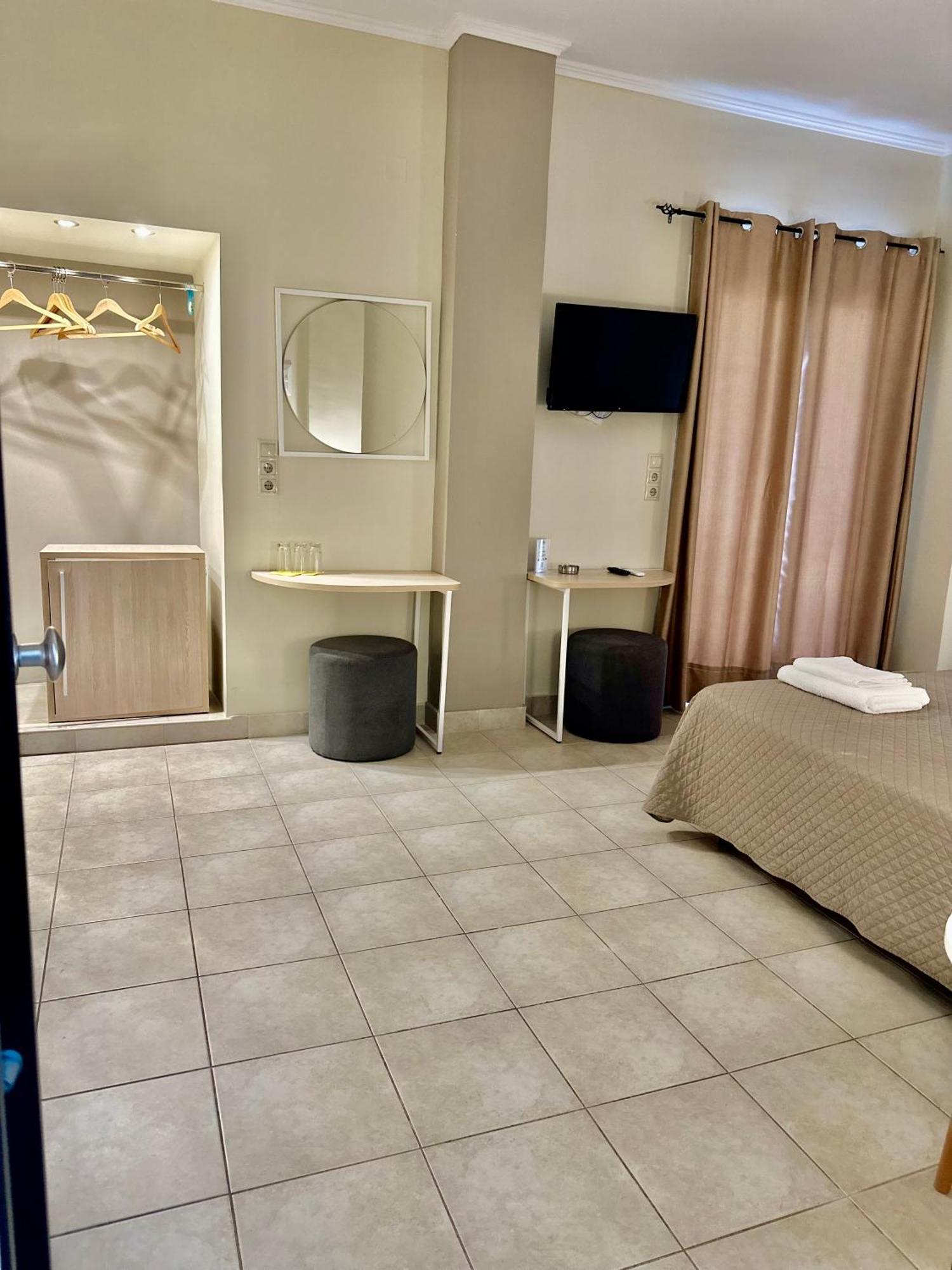 Hotel Akti Loutráki Quarto foto