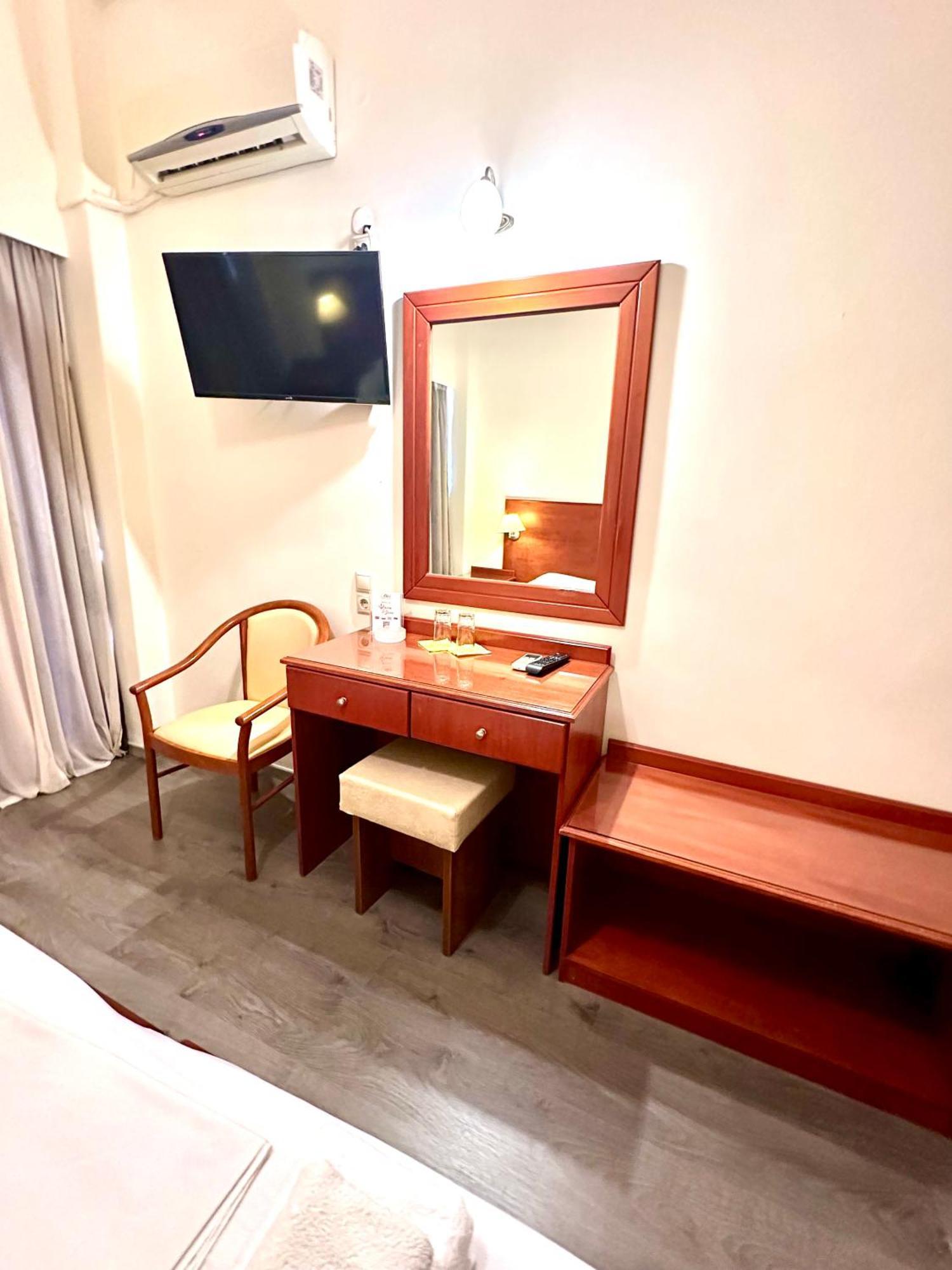 Hotel Akti Loutráki Quarto foto