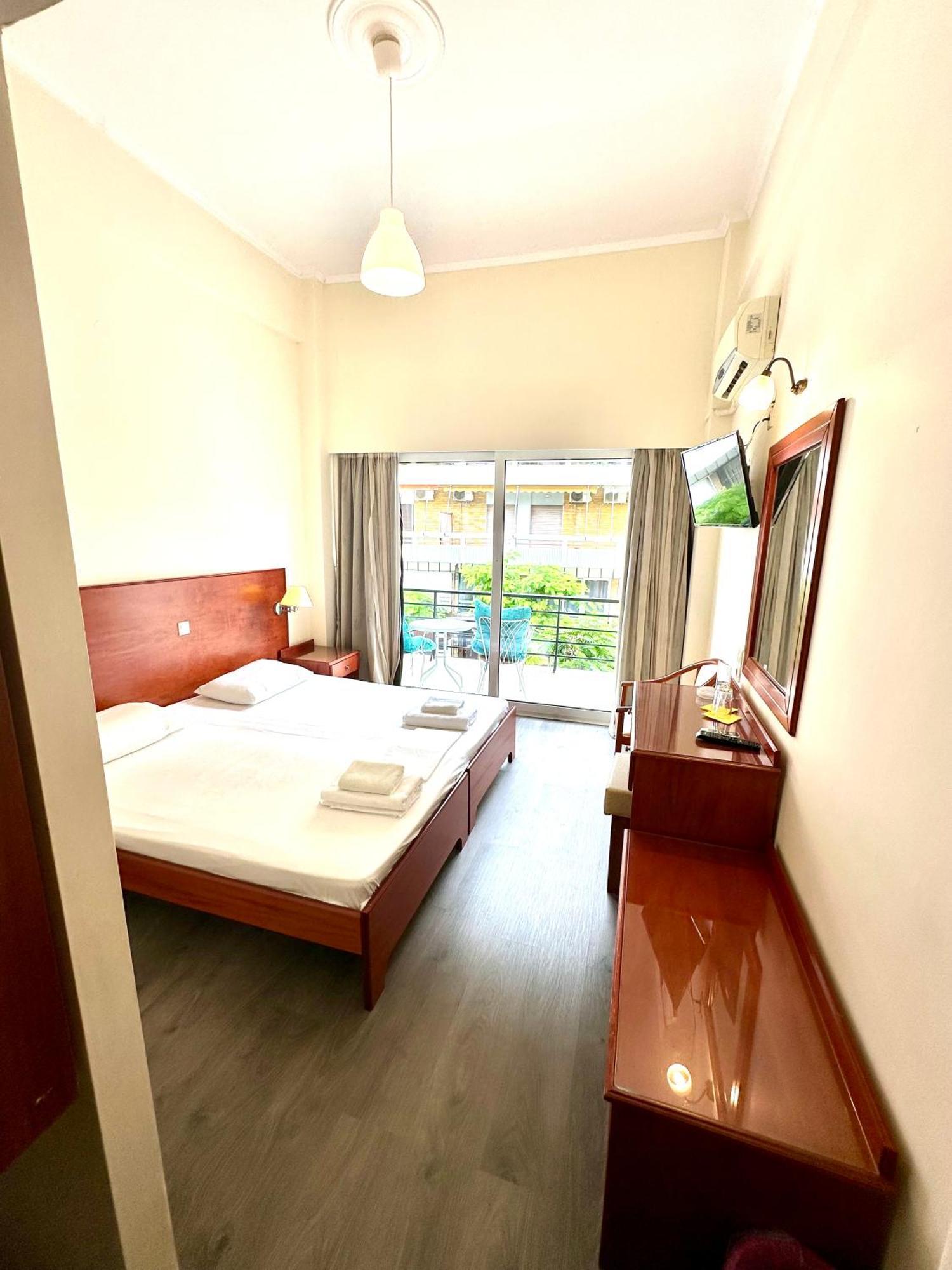 Hotel Akti Loutráki Quarto foto