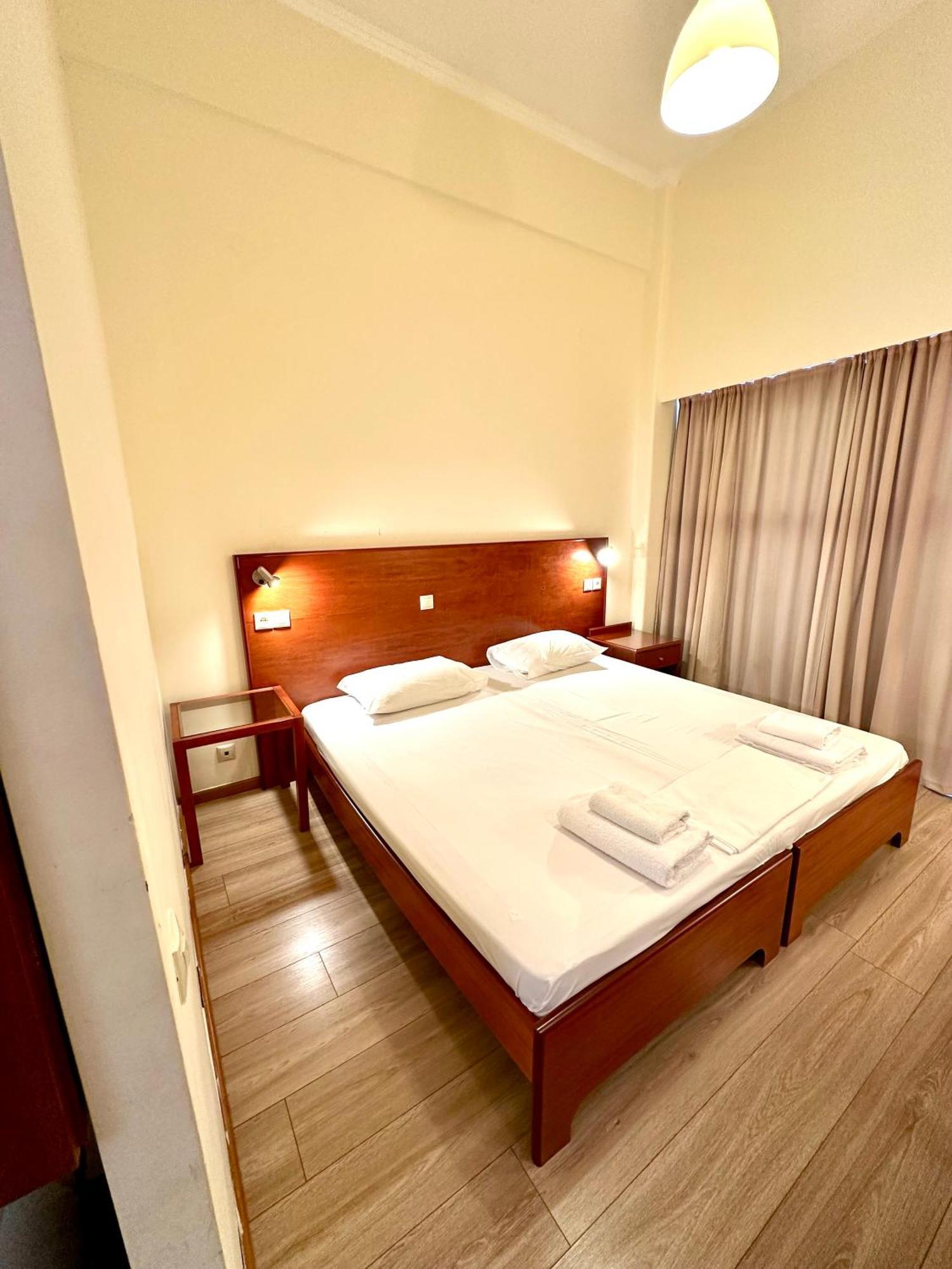 Hotel Akti Loutráki Quarto foto