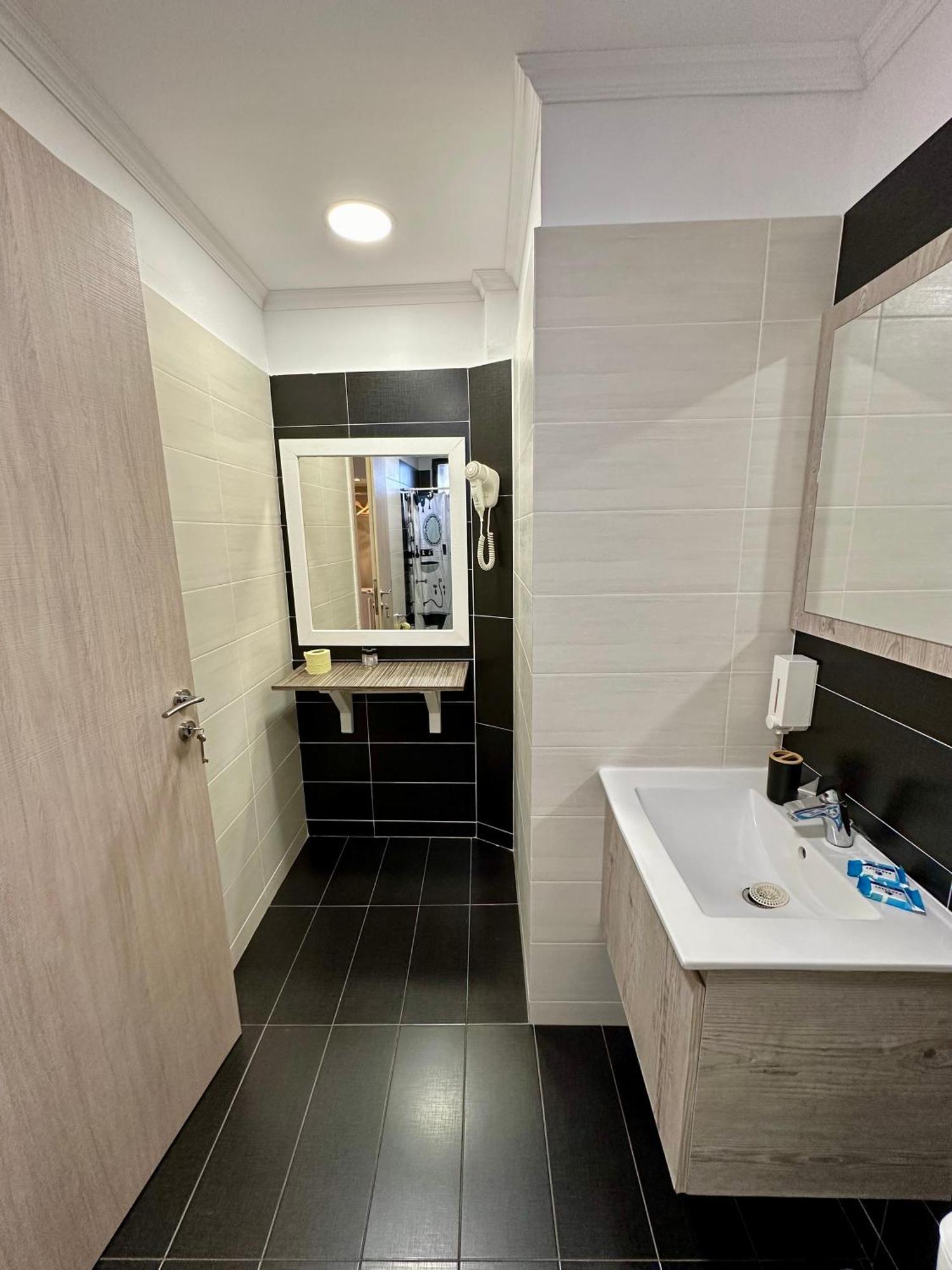 Hotel Akti Loutráki Quarto foto